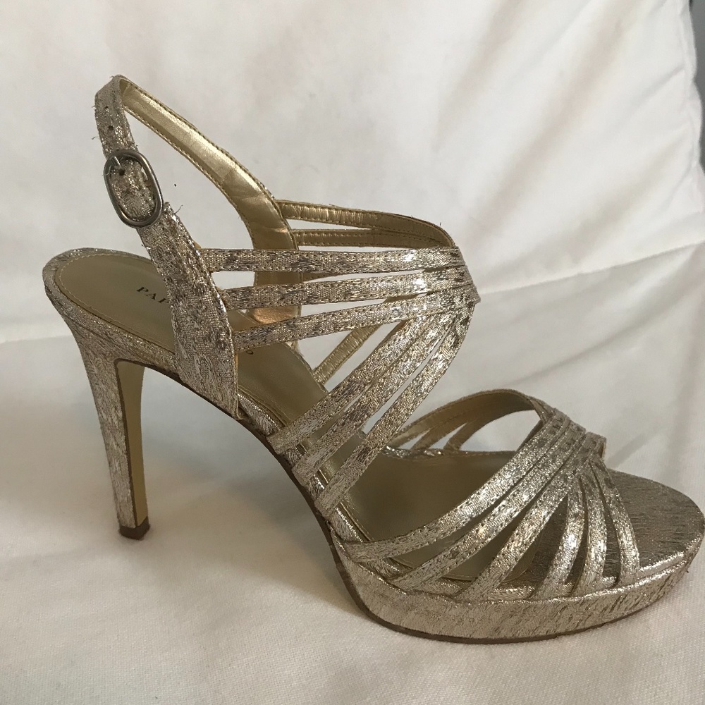 Gold metallic like heels